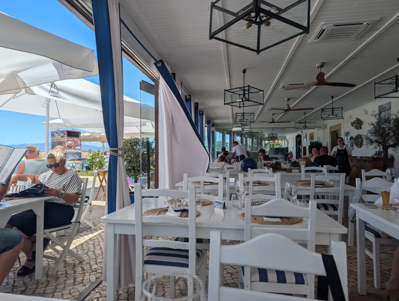 Sueste: restaurante histórico de Ferragudo apresenta nova carta de marisco fresco... e muito mais 1 Sueste