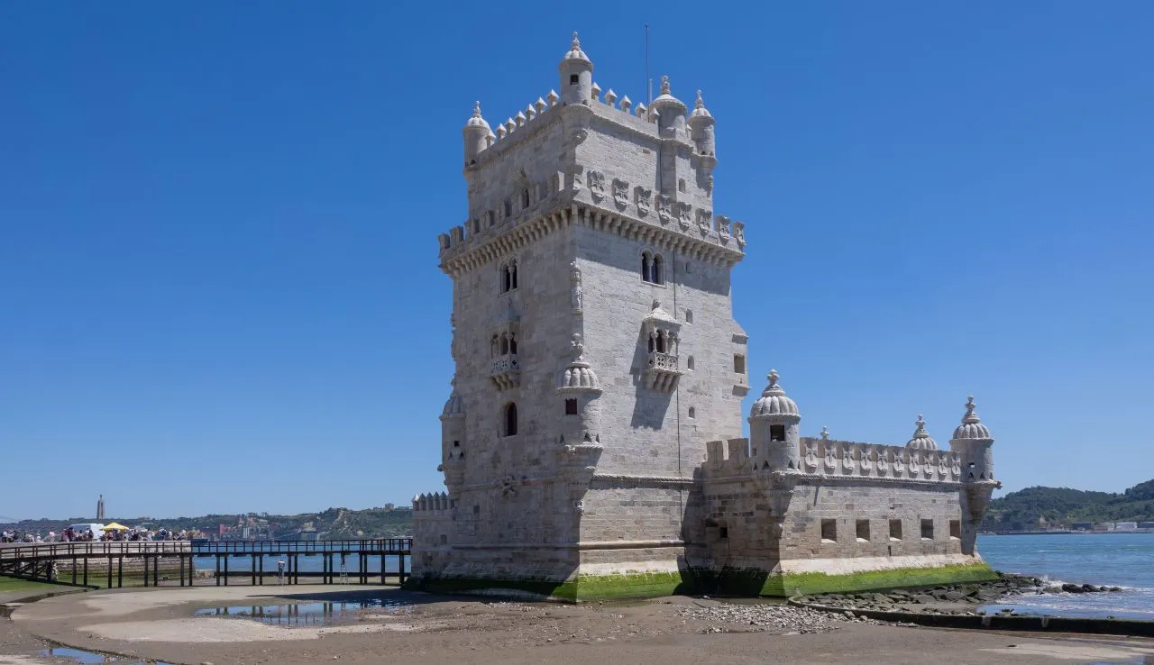 Jovens até aos 29 anos têm hoje entrada gratuita em museus e monumentos nacionais 1 Torre de Belem