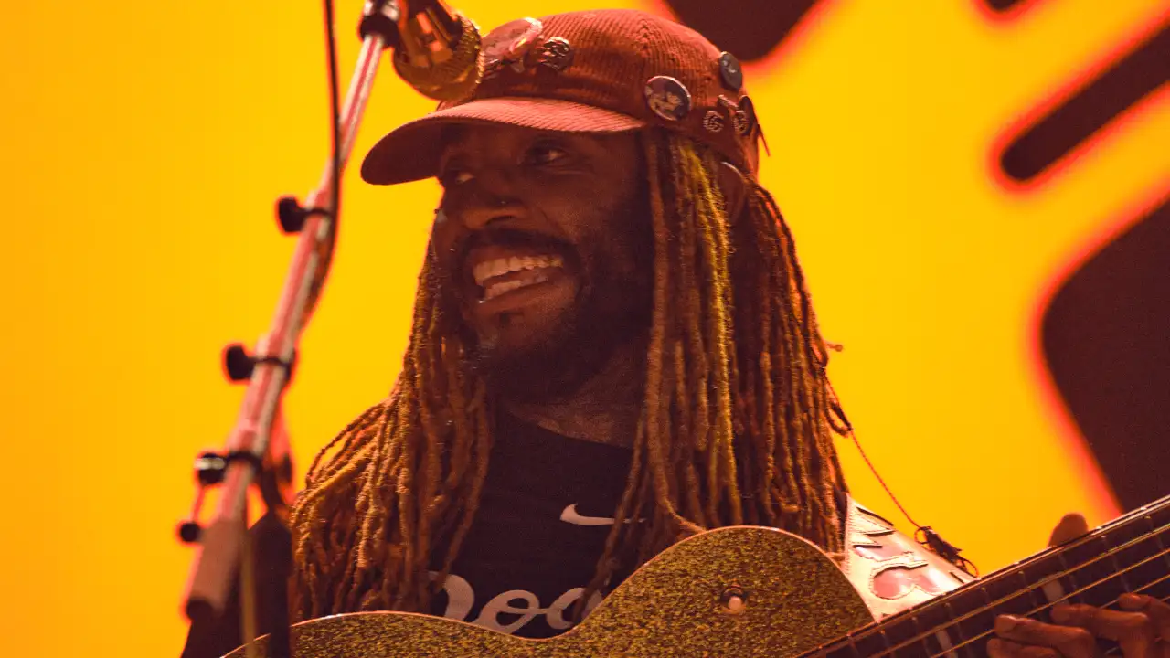 Vodafone Paredes de Coura 2026, Dia 4 e Balanço – Mais Coura no Festival, o professor Patrick Watson e Thundercat tão rápido como o Sonic dourado 3 thundercat 2 paredes de coura 2026 emanuel canoilas