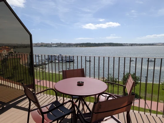 upon harbor quarto exterior