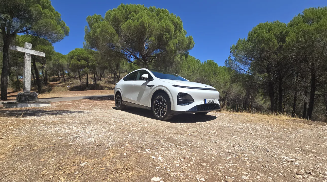 XPENG G6