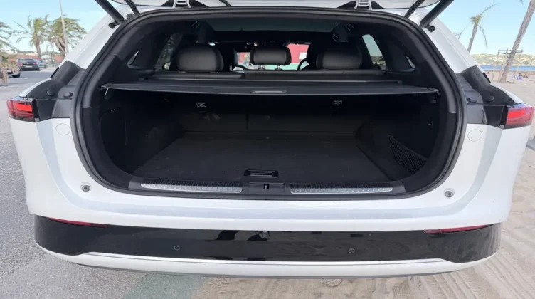XPENG G9 Performance