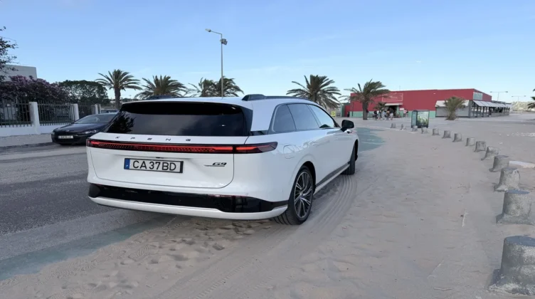 XPENG G9 Performance