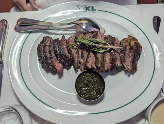 XXL Pine Cliffs - Entrec&ocirc;te com Chimicurri