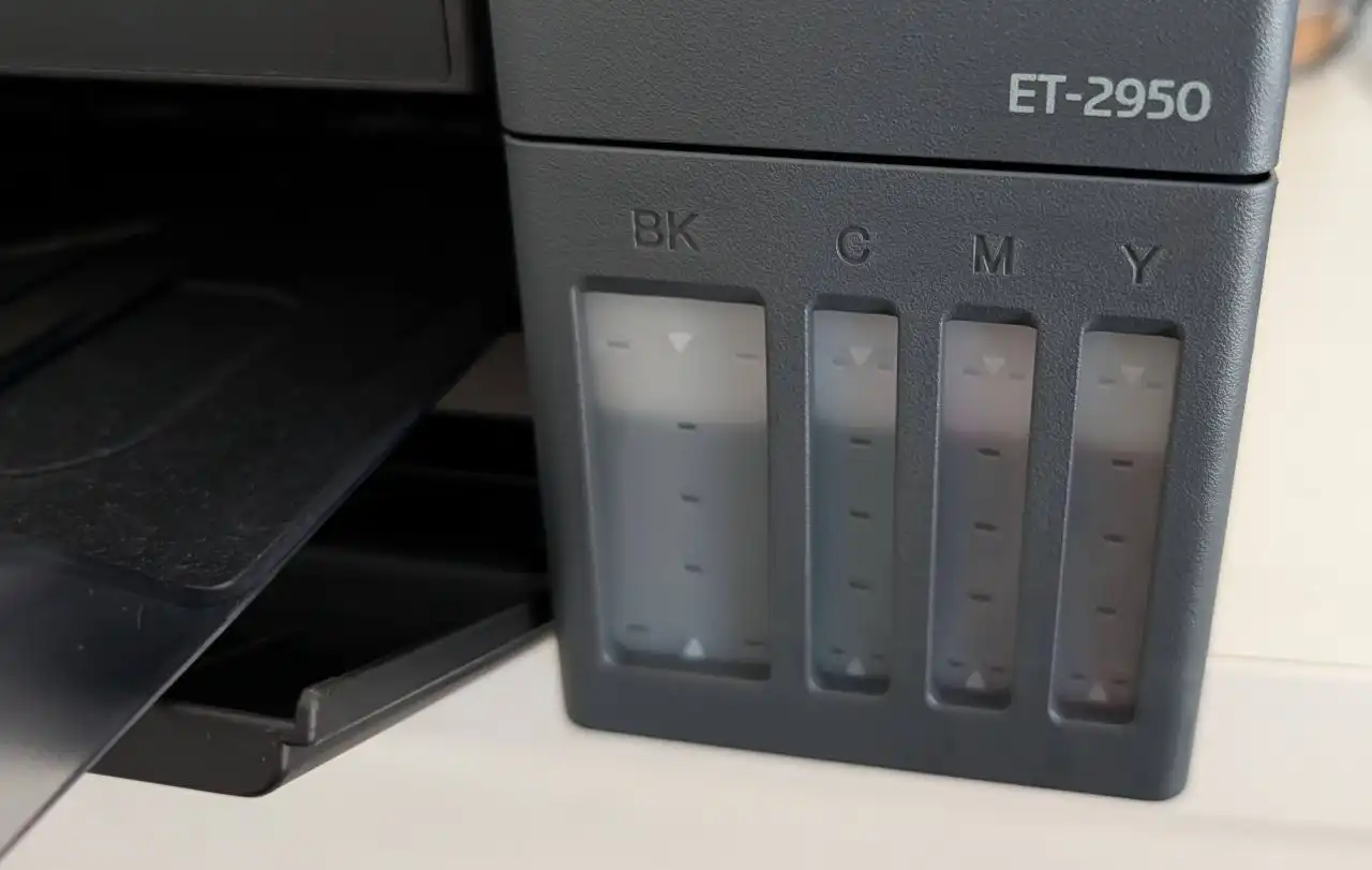Epson EcoTank ET-2950 Review: Menos preocupações com tinta 3 Epson EcoTank ET 2950 4