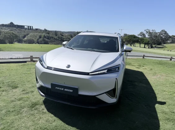 Dongfeng Mage