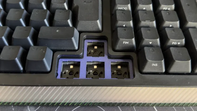 Logitech G512X