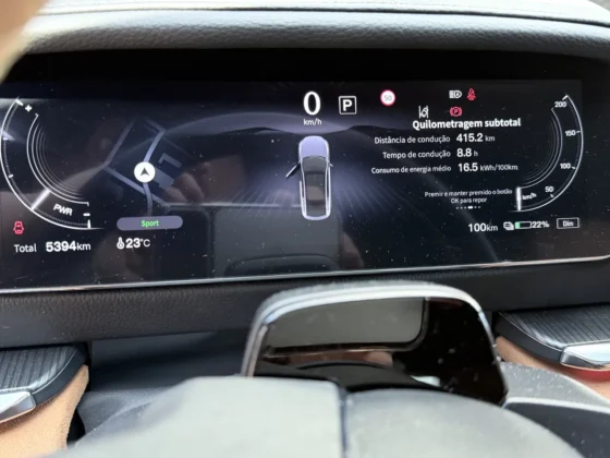 mazda 6e long range painel
