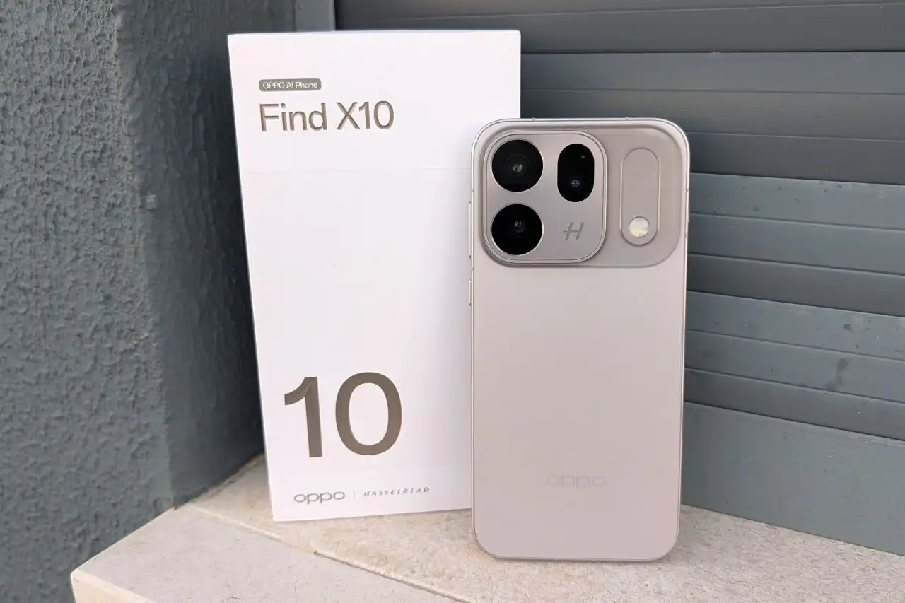OPPO Find X10