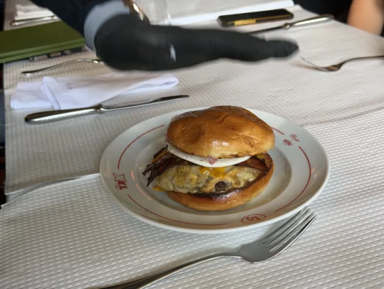 XXL hamb&uacute;rguer 57