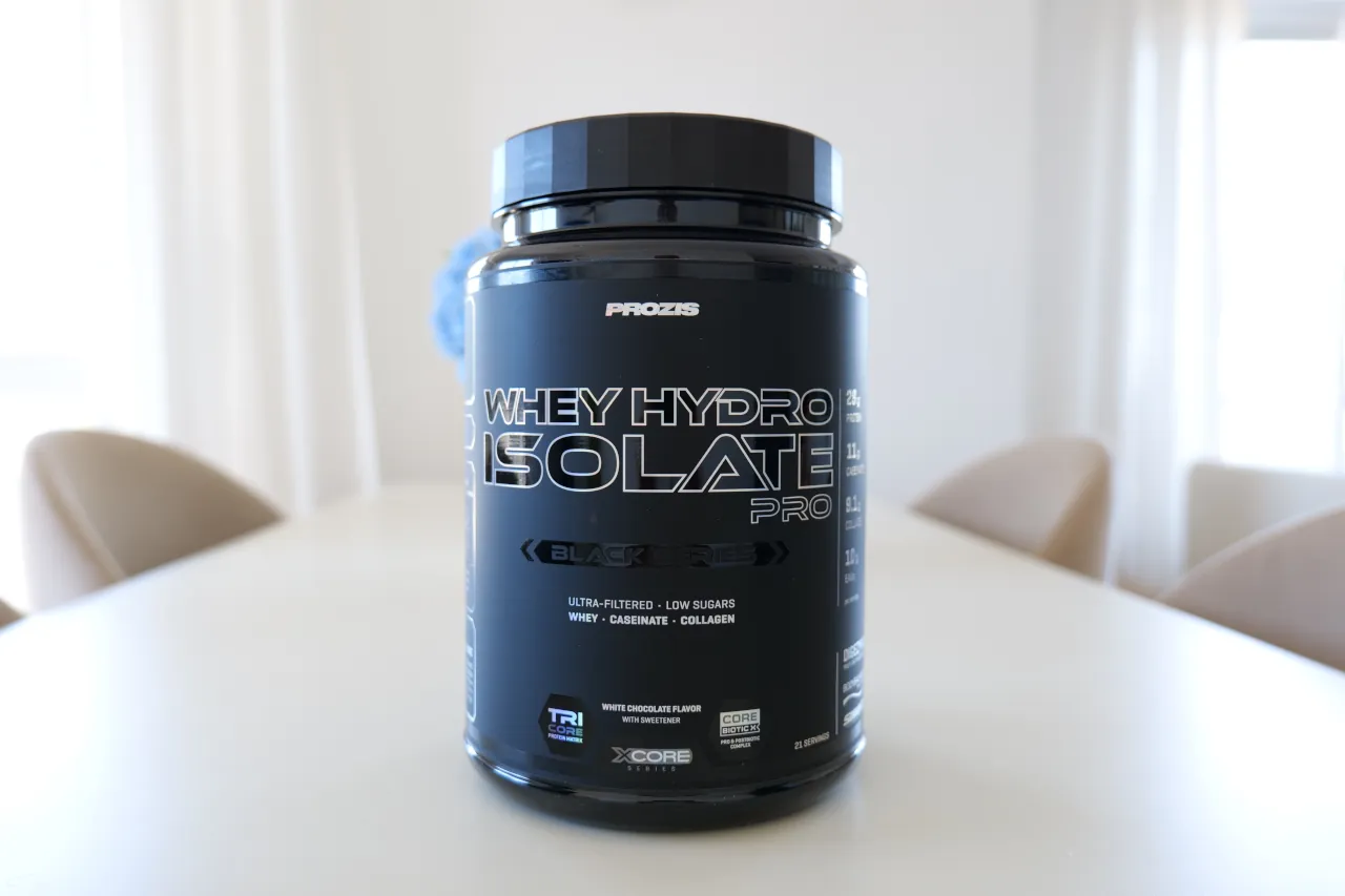 Três proteínas, três estratégias: o que distingue as novas black whey da Prozis 3 Prozis Whey Hydro Isolate PRO Black Series 700g